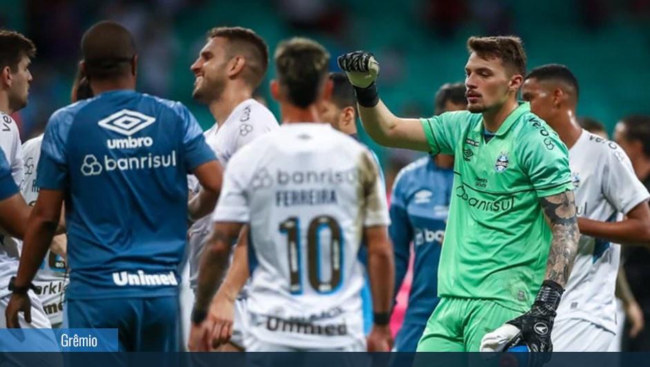 Nos pênaltis, Grêmio vence Bahia e garante vaga nas semifinais da Copa do  Brasil