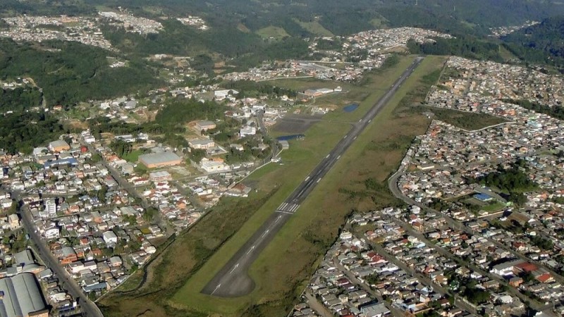 Aeroporto de Caxias do Sul volta a realizar voos comerciais depois de